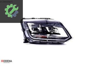 VOLKSWAGEN AMAROK 2017- ÖN FAR SAĞ (BEYİNLİ) SIFIR 2H1941018A