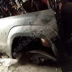 VOLKSWAGEN AMAROK SAG ARKA CAMURLUK SİFİR ORJİNAL