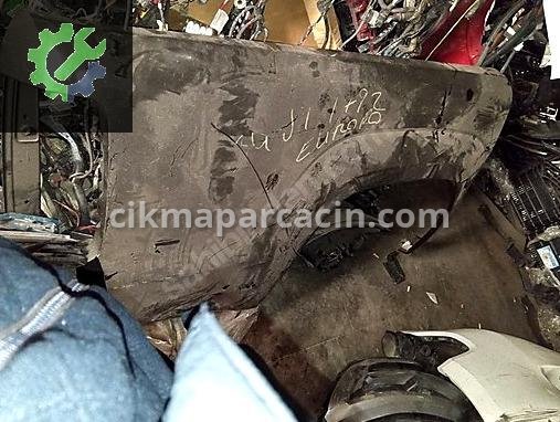 Volkswagen Amarok Sağ Arka Çamurluk çıkma parça