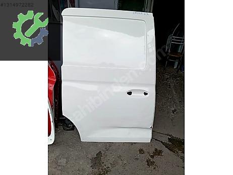 Volkswagen Caddy Sağ Kapı çıkma parça