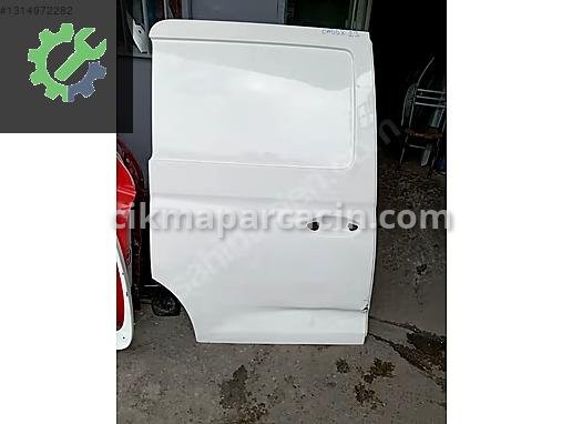 Volkswagen Caddy Sağ Kapı çıkma parça