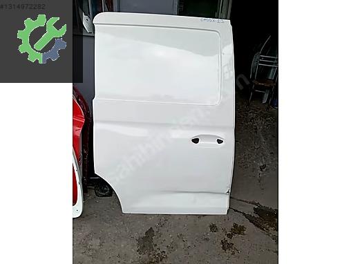 VOLKSWAGEN CADDY FORD CONNECT SAG SURGULU KAPİ