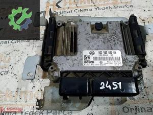 VOLKSWAGEN CADDY GOLF 5 MOTOR BEYNİ 03G 906 021 AR 03G906021AR 0
