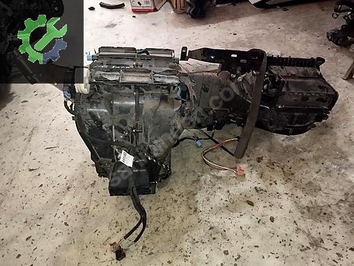 VOLKSWAGEN GOLF5 KALORİFER KUTUSU