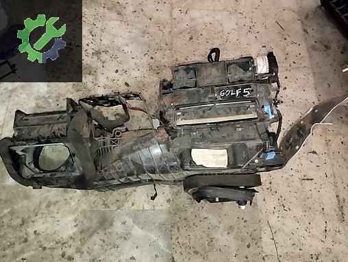 VOLKSWAGEN GOLF5 KALORİFER KUTUSU