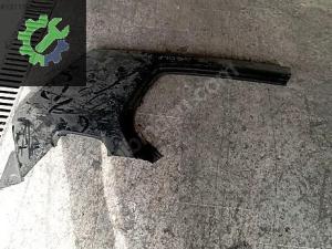 VOLKSWAGEN GOLF 7 SAG ARKA CAMURLUK