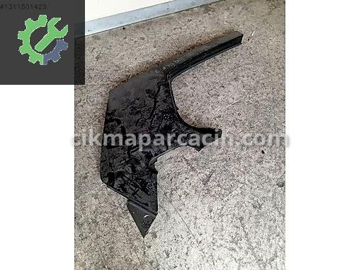 Volkswagen Golf Sağ Arka Çamurluk çıkma parça
