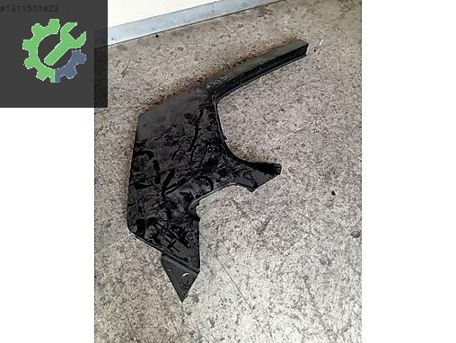 VOLKSWAGEN GOLF 7 SAG ARKA CAMURLUK