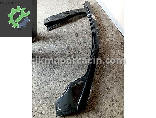 Volkswagen Golf Marşpiyel Sacı çıkma parça