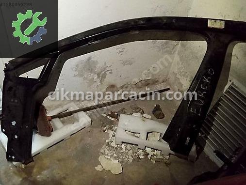 Volkswagen Golf Marşpiyel Sacı çıkma parça