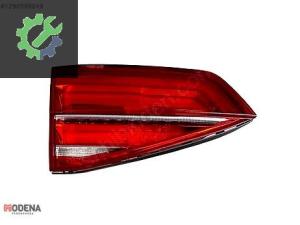 VOLKSWAGEN JETTA 2014- STOP LAMBASI İÇ LEDLİ 5C6945307F/308F