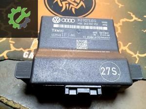 VOLKSWAGEN JETTA GOLF GATEWAY BEYNİ 1K0 907 530 Q