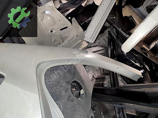 VOLKSWAGEN JETTA SAĞ ARKA ÇAMURLUK SIFIR ORJİNAL