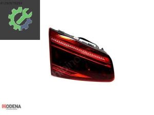 VOLKSWAGEN PASSAT 2019 STOP LAMBASI İÇ ELEGANCE 3G5945307F/308F