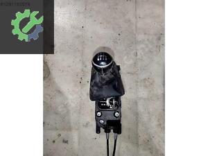 VOLKSWAGEN PASSAT B7 VİTES MEKANİZMASI 3Q0711049T