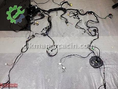 Volkswagen Passat Elektrik Tesisatı çıkma parça