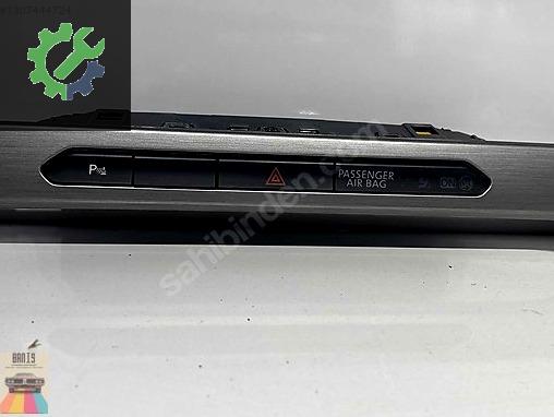 Volkswagen Passat Göğüs 3G1853770A çıkma parça