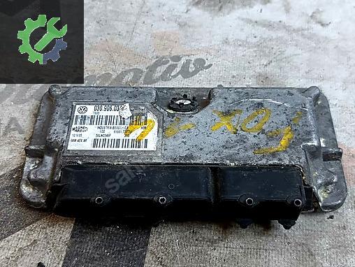 Volkswagen Polo Motor Beyni 030906034 çıkma parça