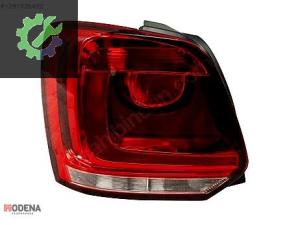 VOLKSWAGEN POLO 2009- STOP LAMBASI SIFIR 6R0945095A / 6R0945096A