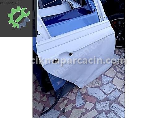 Volkswagen Polo Sağ Arka Kapı çıkma parça