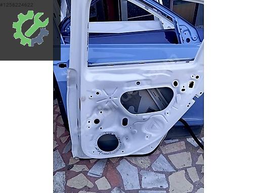 VOLKSWAGEN POLO SAG ARKA KAPİ