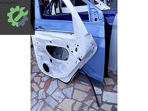 VOLKSWAGEN POLO SAG ARKA KAPİ