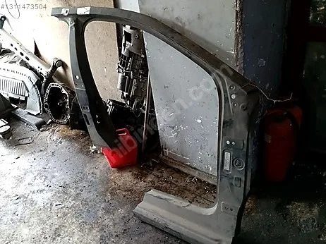 Volkswagen Polo Marşpiyel Sacı 6R4809836A çıkma parça