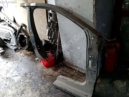 Volkswagen Polo Marşpiyel Sacı 6R4809836A çıkma parça