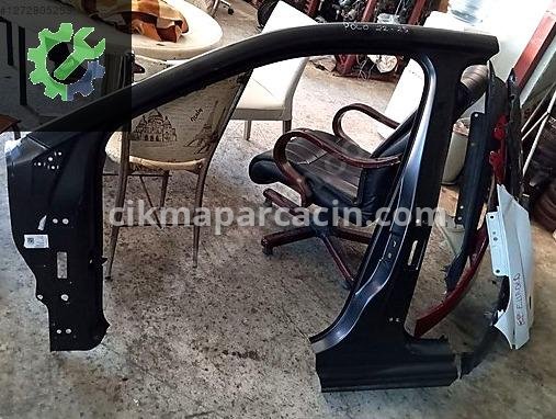 Volkswagen Polo Marşpiyel Sacı çıkma parça