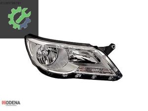 VOLKSWAGEN TIGUAN 2009- ÖN FAR SIFIR 5N1941031AB / 5N1941032AB