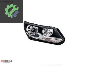 VOLKSWAGEN TİGUAN 2012- ÖN FAR ELKT. MOTOR. SAĞ SIFIR 5N1941006B