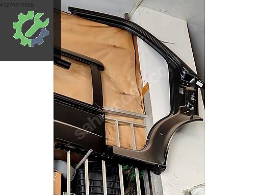 VOLKSWAGEN TRANSPORTER SAĞ KAPI ÇERÇEVESİ