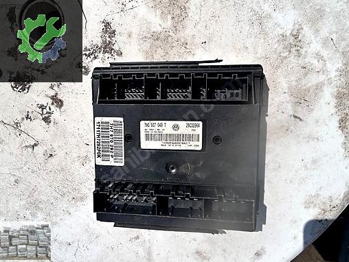 VOLKSWAGEN TRANSPORTER T5 BCM KONTROL MODÜLÜ BEYNİ 7H0937049T