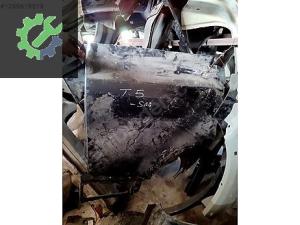 VOLKSWAGEN TRANSPORTER T5/T6 SAĞ ARKA ÇAMURLUK ORJİNAL