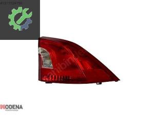 VOLVO S60 2014-2018 ARKA STOP LAMBASI SAĞ SIFIR 31434854
