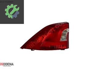 VOLVO S60 2014-2018 ARKA STOP LAMBASI SOL SIFIR 31434853