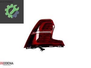 VOLVO S60 2019-2024 ARKA STOP LAMBASI SOL SIFIR 31468192