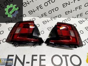 VOLVO S90 SAĞ SOL STOP LAMBASI SIFIR 20-24 (2. Adet)