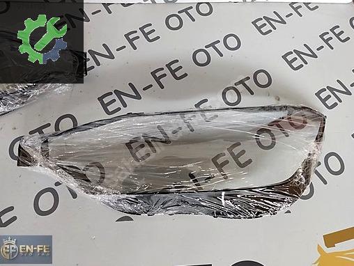 Volvo XC60 Sol Ön Far çıkma parça