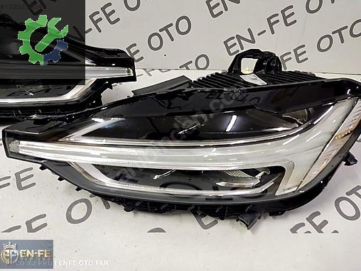 Volvo XC60 Sol Ön Far çıkma parça