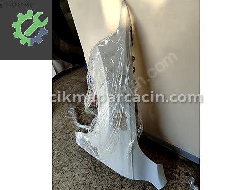 Volvo XC90 Sol Ön Çamurluk çıkma parça