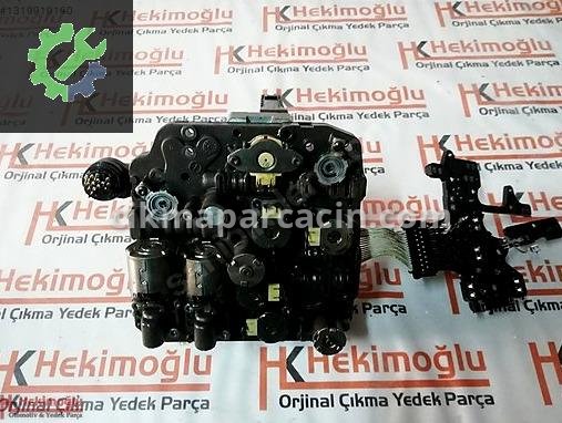 Volkswagen Golf Beyin 02E927770AJ çıkma parça