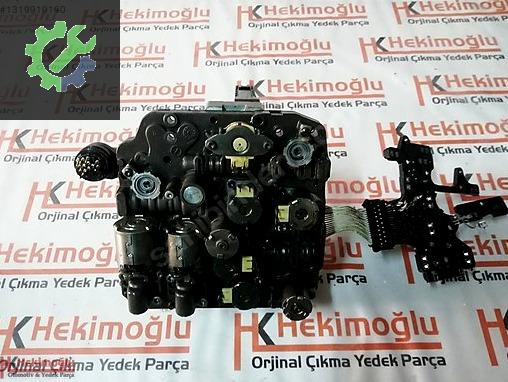 Volkswagen Golf Beyin 02E927770AJ çıkma parça