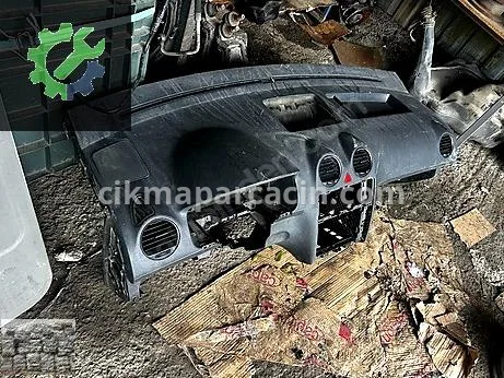 Volkswagen Caddy Torpido çıkma parça