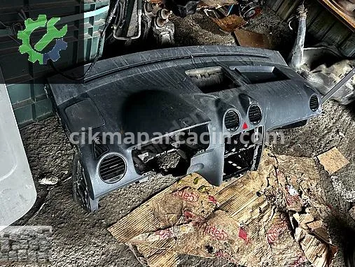 Volkswagen Caddy Torpido çıkma parça