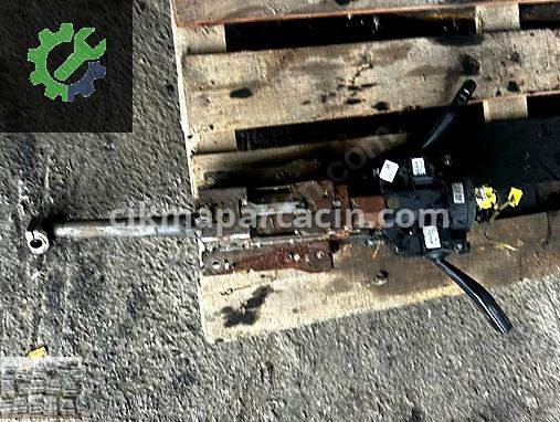 Volkswagen Caddy Direksiyon Mili çıkma parça