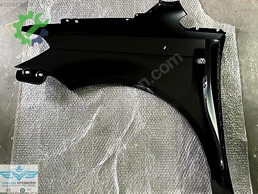 Volkswagen Corrado Çamurluk 2K0821022 çıkma parça
