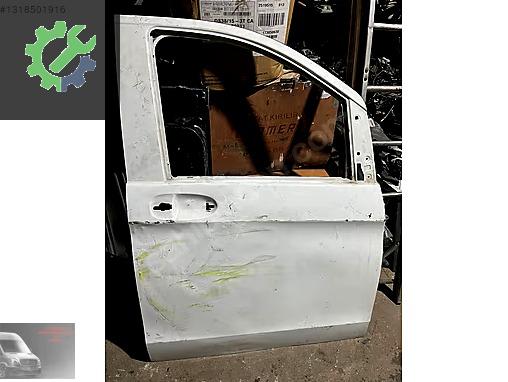 Volkswagen Caddy Sağ Kapı çıkma parça - TİCARİ OTO İstanbul