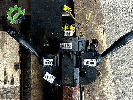 VW CADDY SİNYAL SİLECEK KOLU 1K0953503 1K0953519 1K0953513