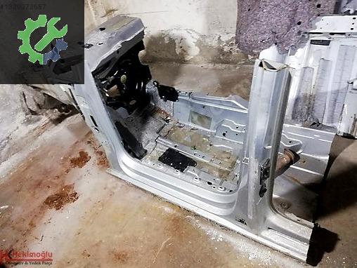 Volkswagen Caddy Marşpiyel Sacı çıkma parça